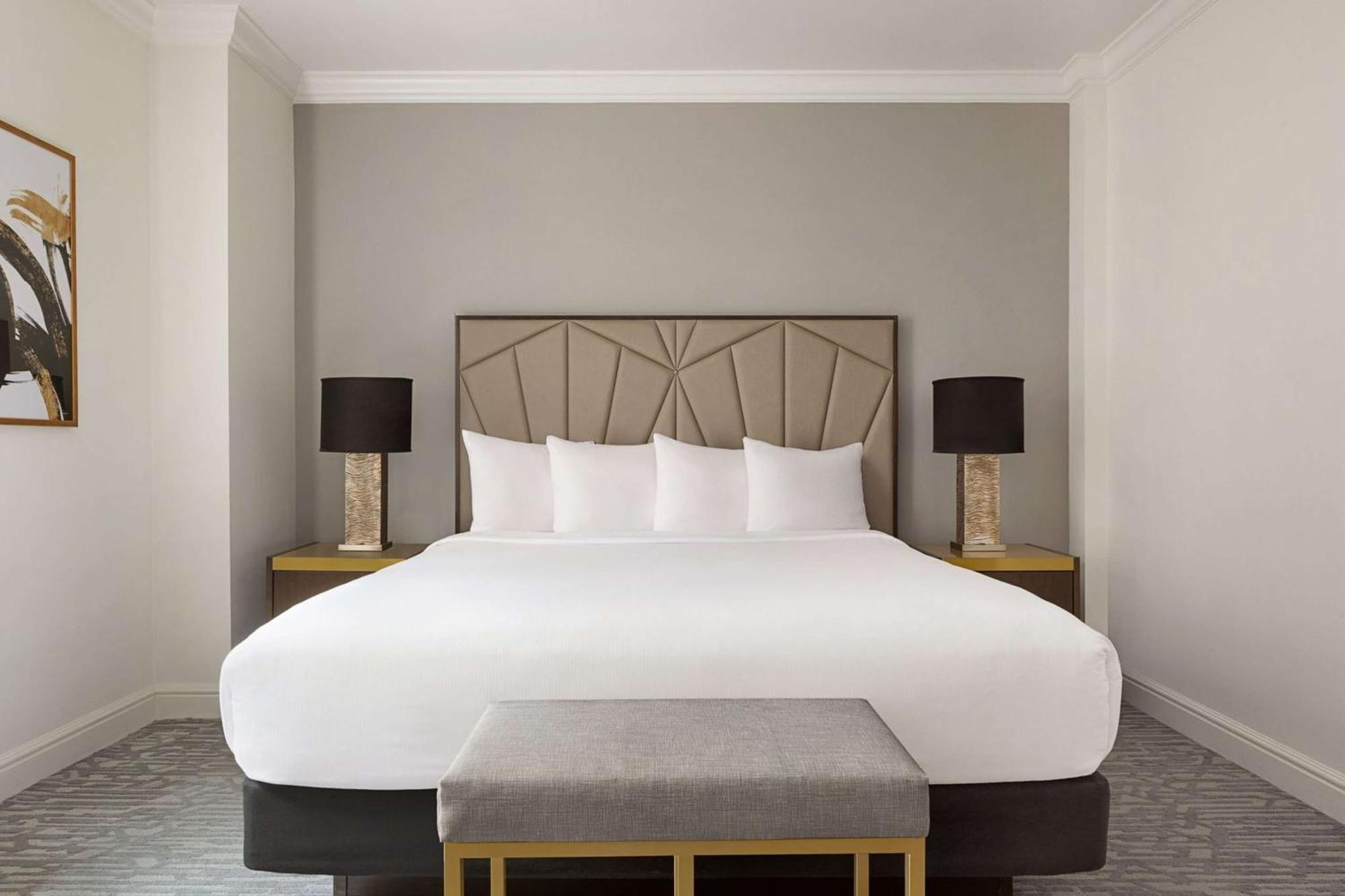 Martinique On Broadway, Curio Collection By Hilton Nueva York